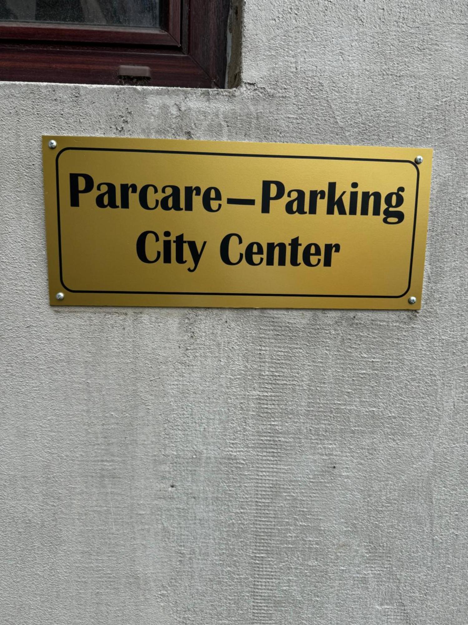 City Center Apartman 萨图马雷 外观 照片